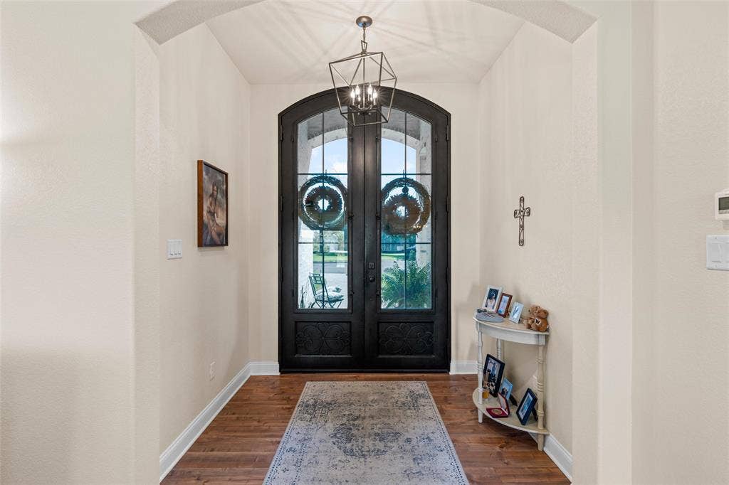 8305 Jonquil Drive, Waco, TX 76708 8305 Jonquil Drive, Waco, TX 76708