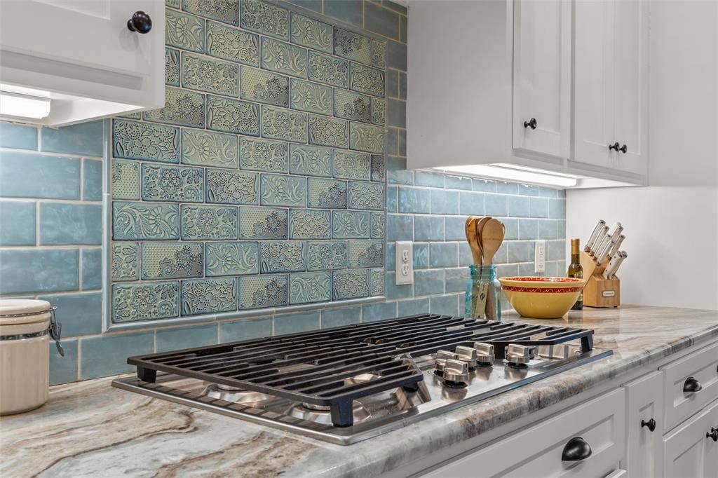 8305 Jonquil Drive, Waco, TX 76708 8305 Jonquil Drive, Waco, TX 76708