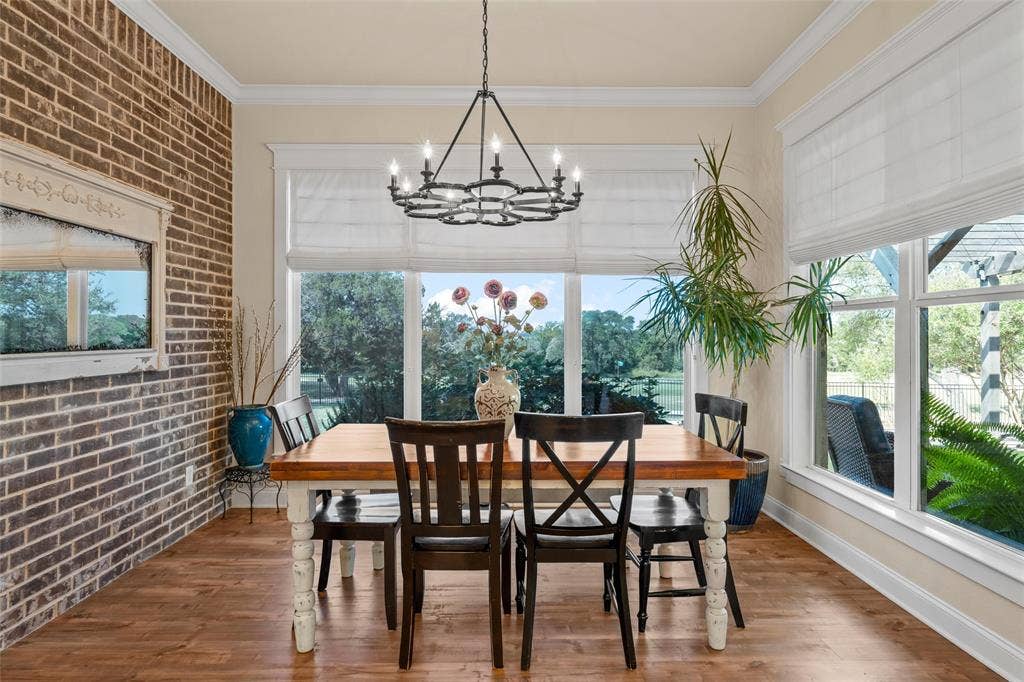 8305 Jonquil Drive, Waco, TX 76708 8305 Jonquil Drive, Waco, TX 76708
