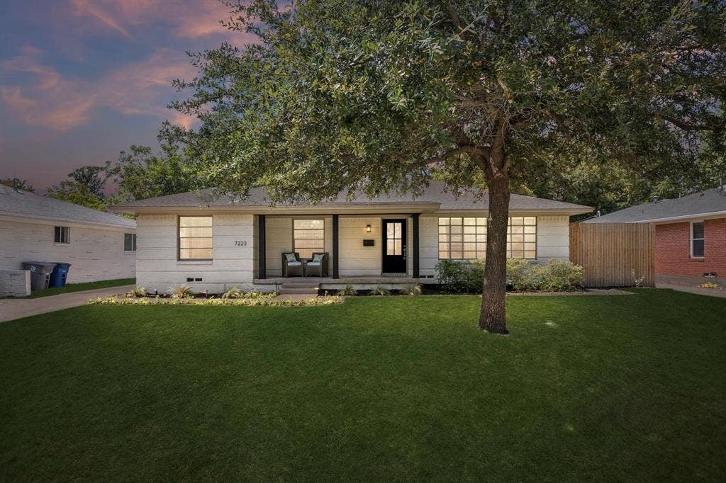 7223 Edgerton Drive, Dallas, TX 75231 7223 Edgerton Drive, Dallas, TX 75231