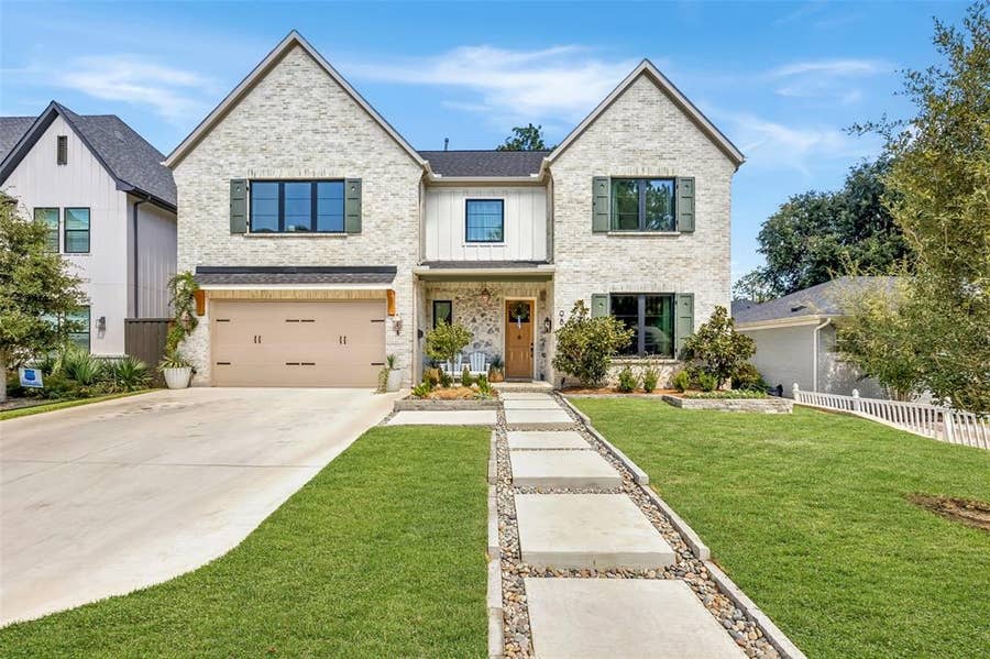 Property photo for 9840 Gooding Drive, Dallas, TX