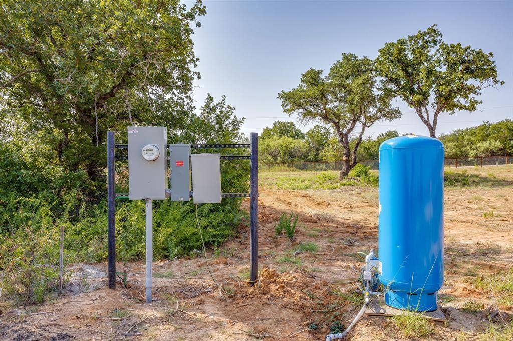 7930 Boswell Court, Lipan, TX 76462 7930 Boswell Court, Lipan, TX 76462