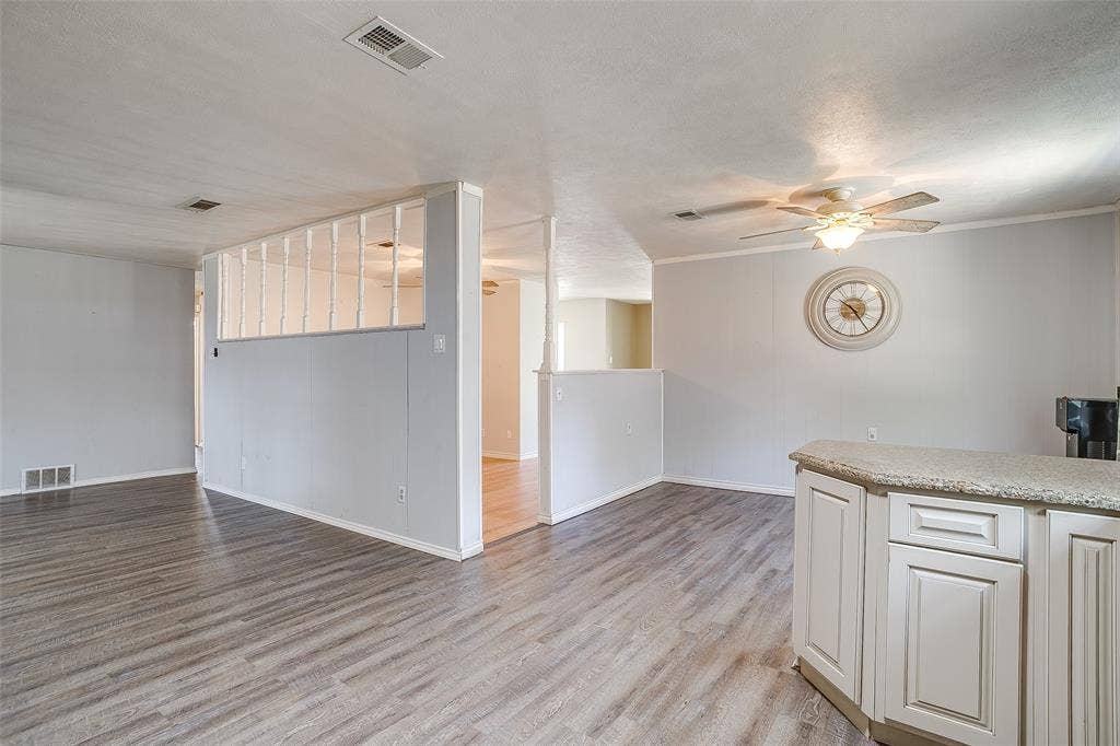 2617 Magnolia Drive, Irving, TX 75062