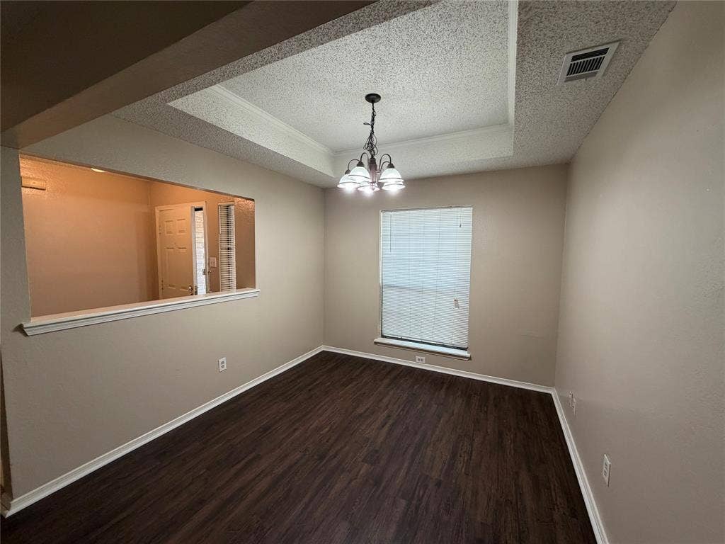 1221 Castleman Drive, Cedar Hill, TX 75104 1221 Castleman Drive, Cedar Hill, TX 75104