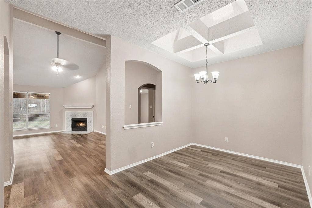 1010 Barkridge Drive, McKinney, TX 75069 1010 Barkridge Drive, McKinney, TX 75069