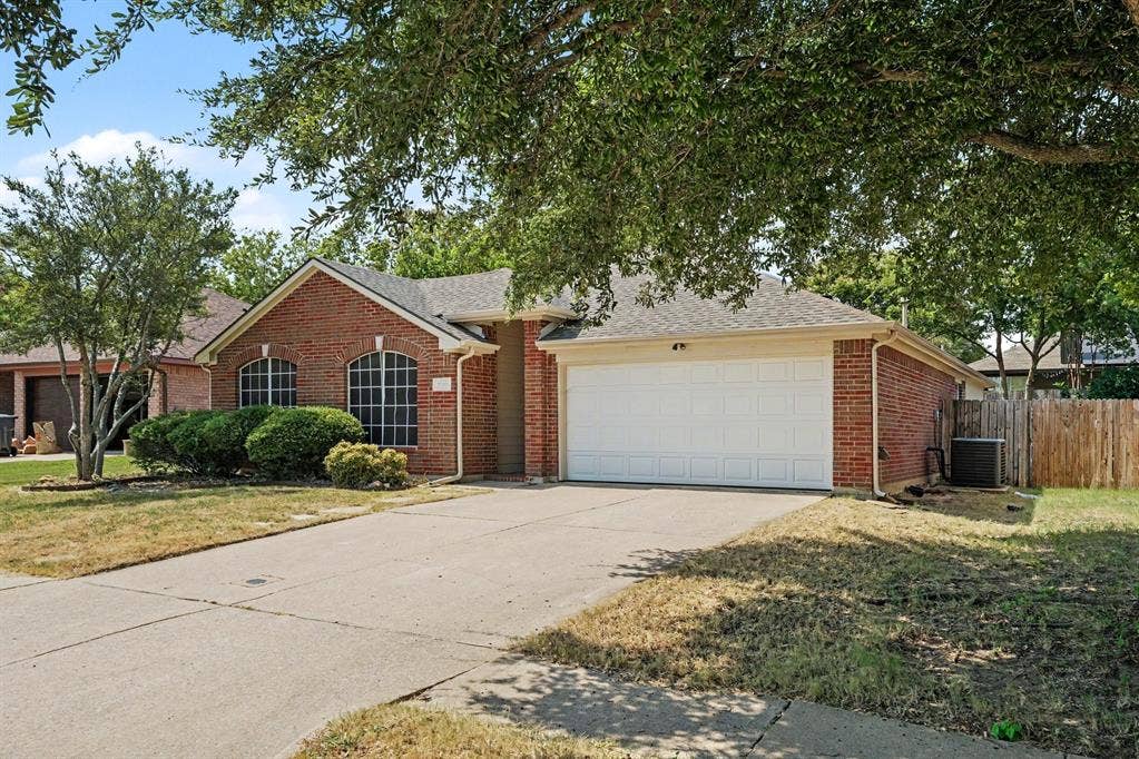 1010 Barkridge Drive, McKinney, TX 75069 1010 Barkridge Drive, McKinney, TX 75069
