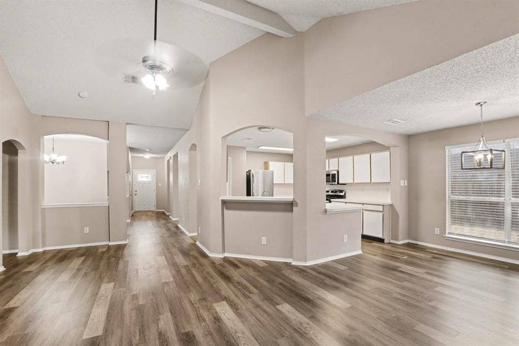1010 Barkridge Drive, McKinney, TX 75069 1010 Barkridge Drive, McKinney, TX 75069