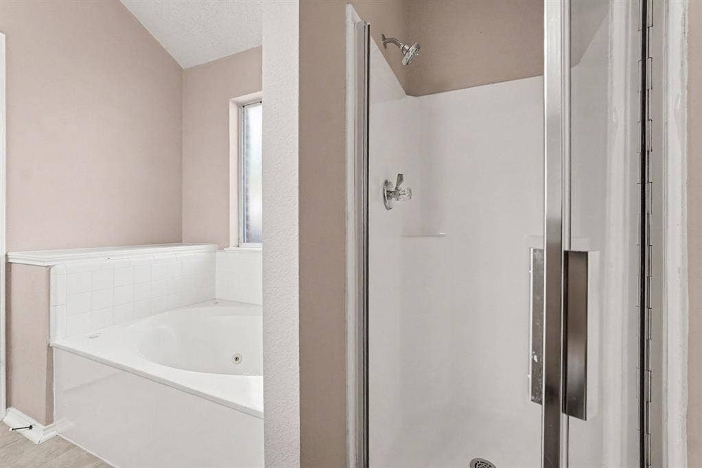 1010 Barkridge Drive, McKinney, TX 75069 1010 Barkridge Drive, McKinney, TX 75069