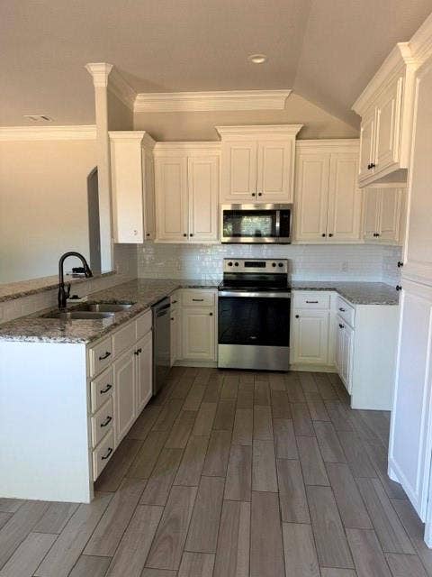 272 Jacinth Lane, Granbury, TX 76049 272 Jacinth Lane, Granbury, TX 76049