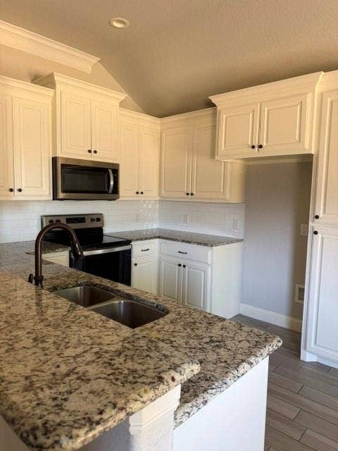 272 Jacinth Lane, Granbury, TX 76049 272 Jacinth Lane, Granbury, TX 76049