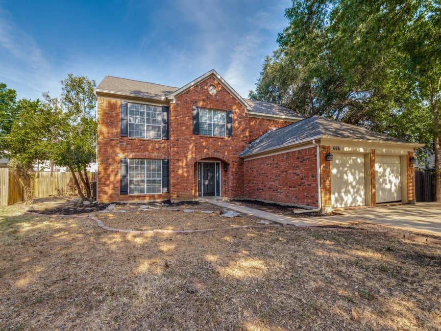 Property photo for 606 Berkley Drive, Grapevine, TX