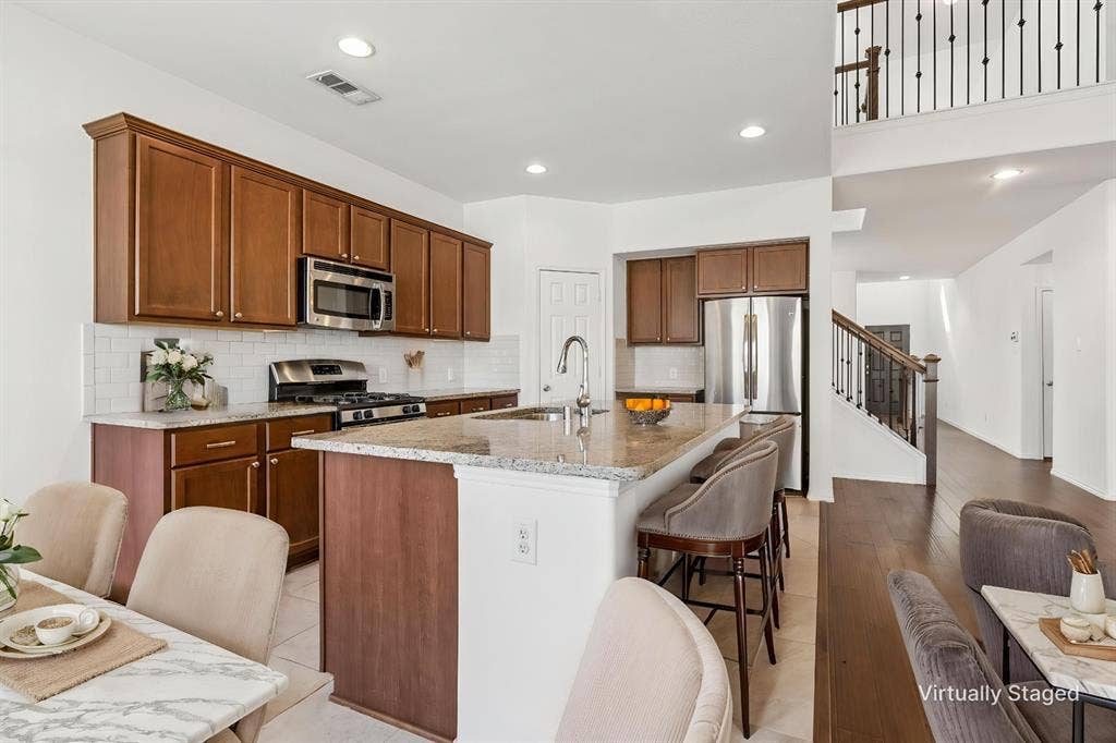 1808 Kaiser Cove, Argyle, TX 76226