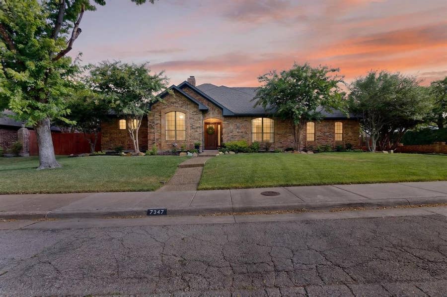 Property photo for 7347 Williamswood Drive, Dallas, TX