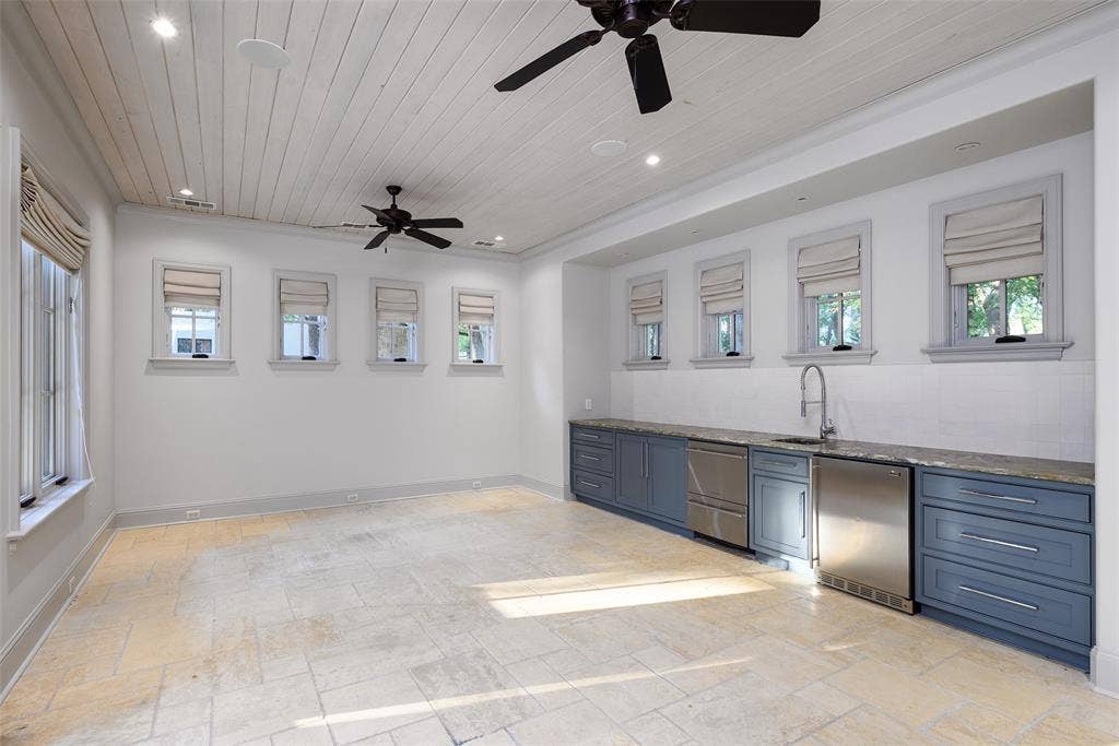 4120 Cochran Chapel Road, Dallas, TX 75209 Cabana has Fisher Paykel dish drawers for entertaining!