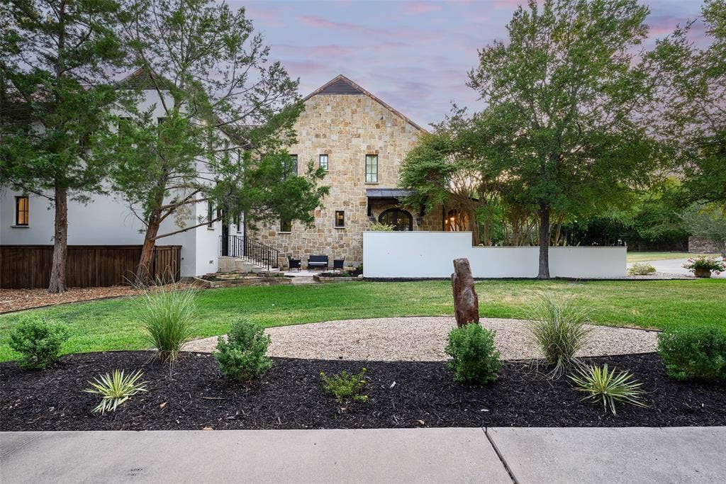4120 Cochran Chapel Road, Dallas, TX 75209 4120 Cochran Chapel Road, Dallas, TX 75209