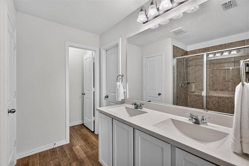 809 Spruce Lane, Princeton, TX 75407 809 Spruce Lane, Princeton, TX 75407