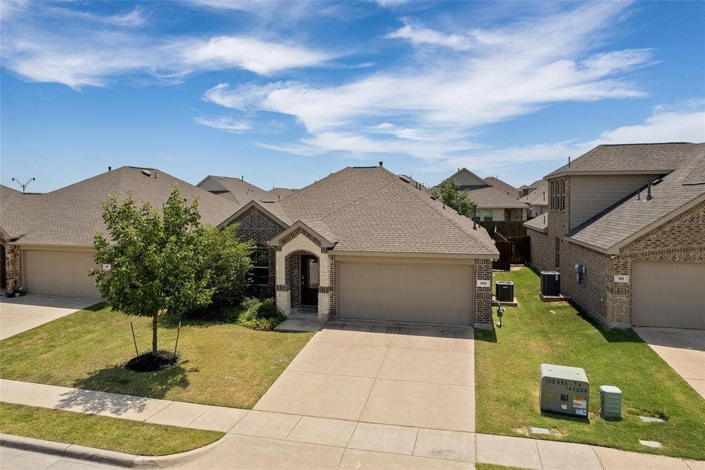 809 Spruce Lane, Princeton, TX 75407 809 Spruce Lane, Princeton, TX 75407