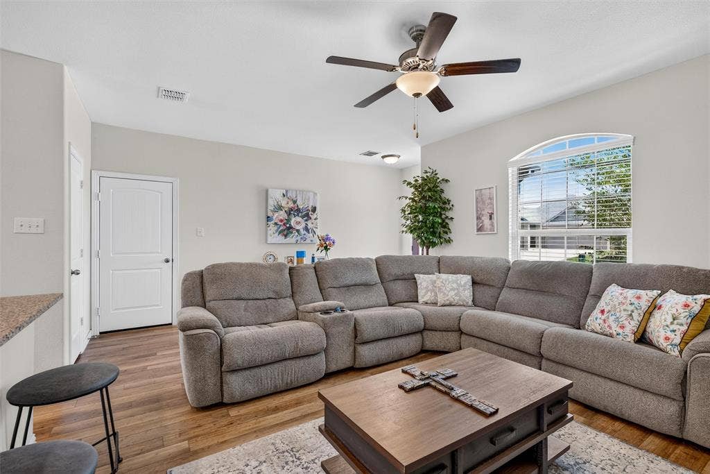 809 Spruce Lane, Princeton, TX 75407 809 Spruce Lane, Princeton, TX 75407