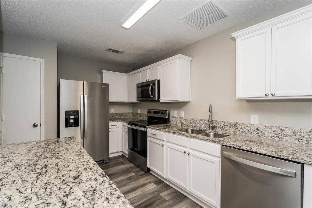 1923 Nemechek Drive, Dallas, TX 75217 1923 Nemechek Drive, Dallas, TX 75217