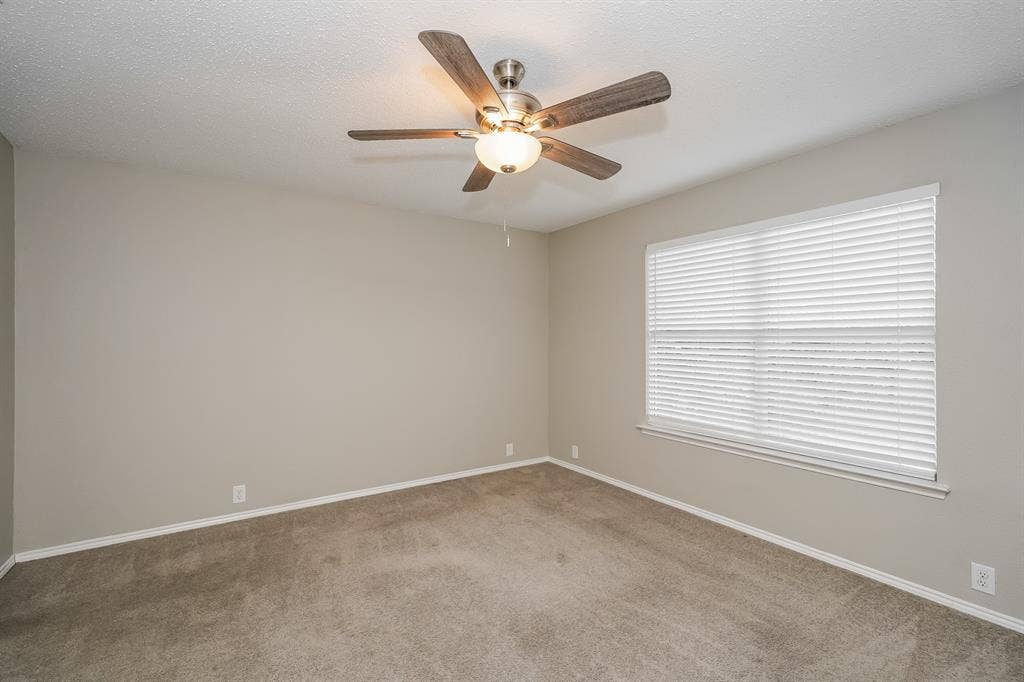 1923 Nemechek Drive, Dallas, TX 75217 1923 Nemechek Drive, Dallas, TX 75217