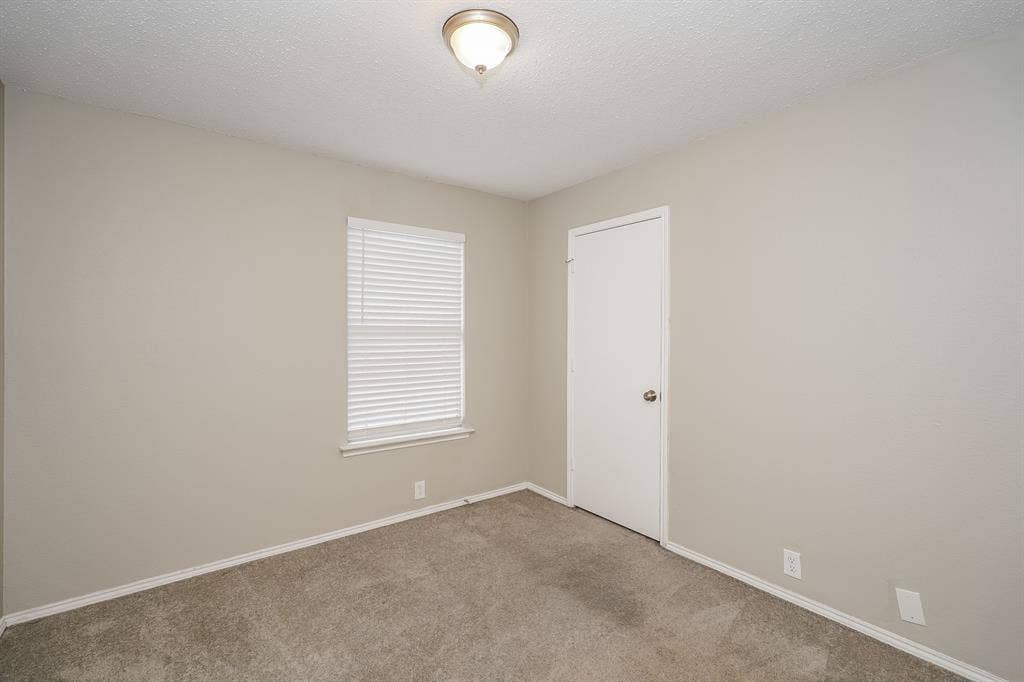 1923 Nemechek Drive, Dallas, TX 75217 1923 Nemechek Drive, Dallas, TX 75217