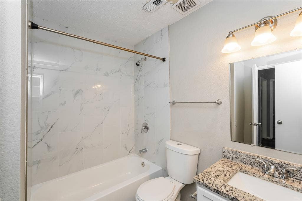 1923 Nemechek Drive, Dallas, TX 75217 1923 Nemechek Drive, Dallas, TX 75217