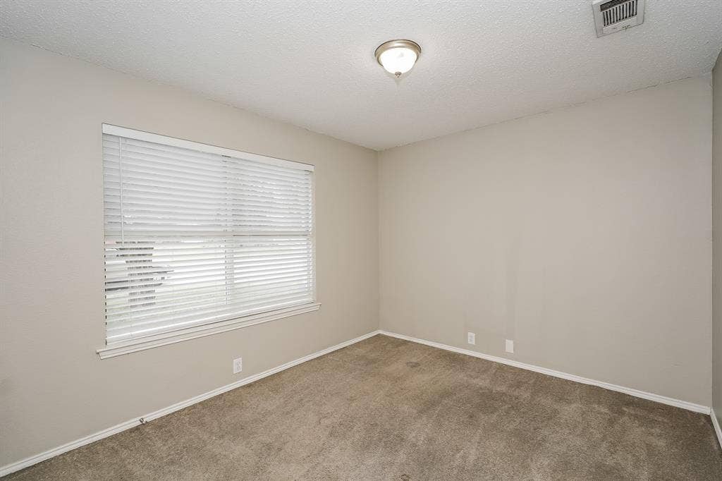 1923 Nemechek Drive, Dallas, TX 75217 1923 Nemechek Drive, Dallas, TX 75217