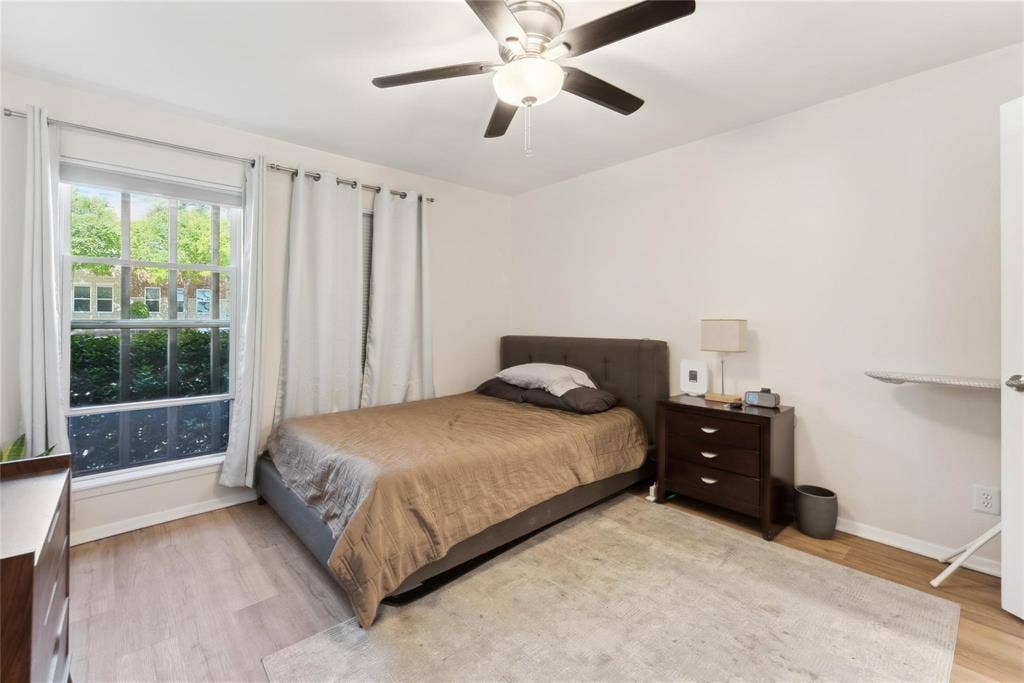 5132 Amesbury Drive, #106, Dallas, TX 75206 5132 Amesbury Drive, #106, Dallas, TX 75206