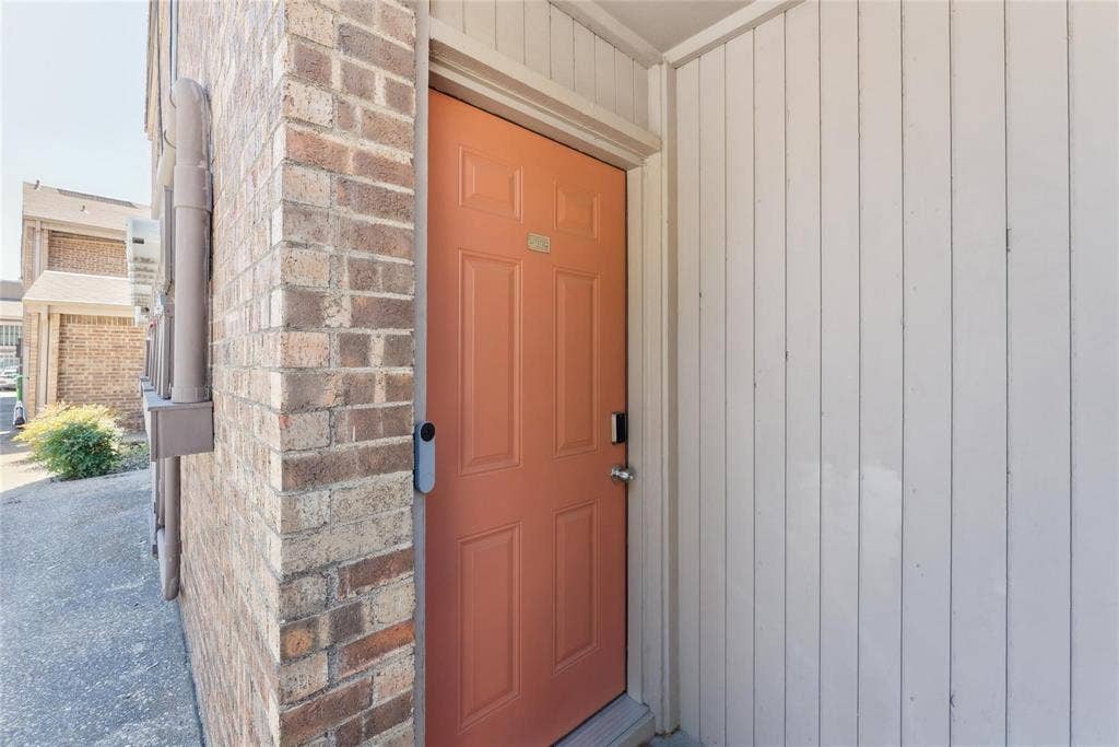 5132 Amesbury Drive, #106, Dallas, TX 75206 5132 Amesbury Drive, #106, Dallas, TX 75206