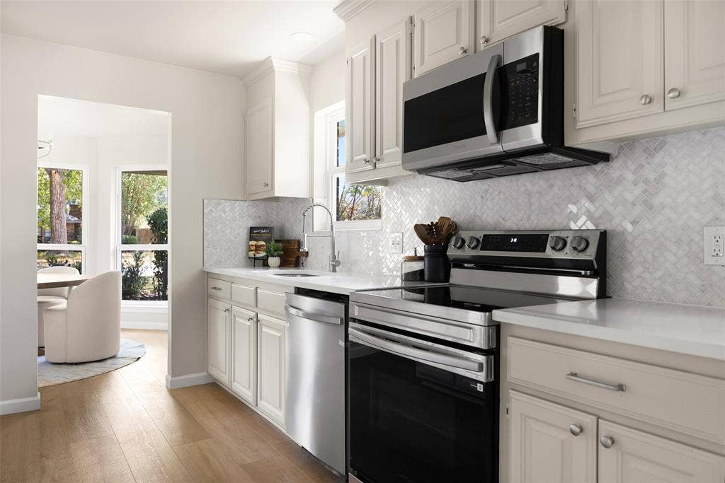 3209 Portside Lane, Plano, TX 75023 3209 Portside Lane, Plano, TX 75023