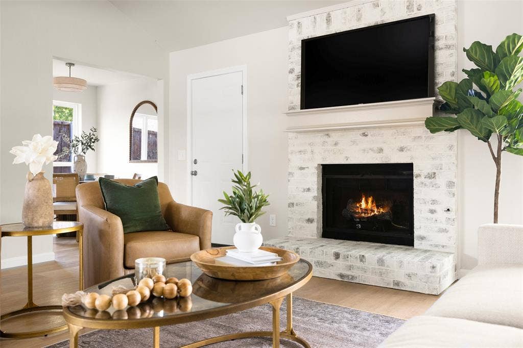 3209 Portside Lane, Plano, TX 75023 3209 Portside Lane, Plano, TX 75023