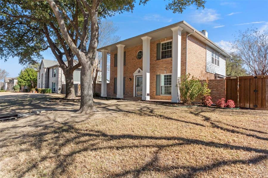 Property photo for 6840 Rochelle Drive, Plano, TX