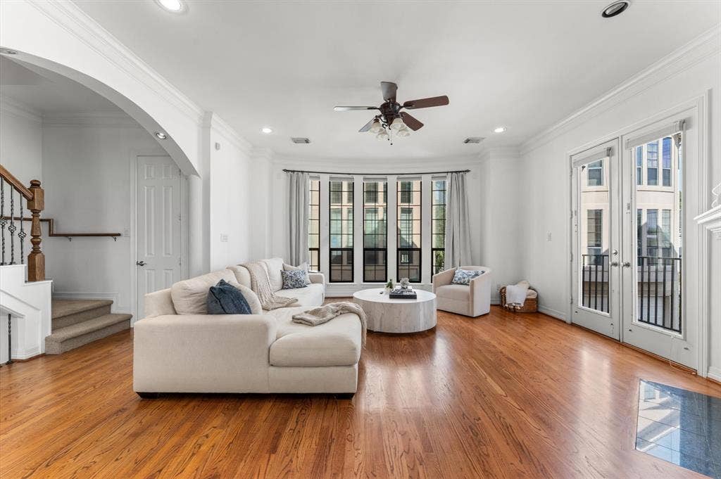 5327 Nolda Street, #B, Houston, TX 77007 5327 Nolda Street, #B, Houston, TX 77007