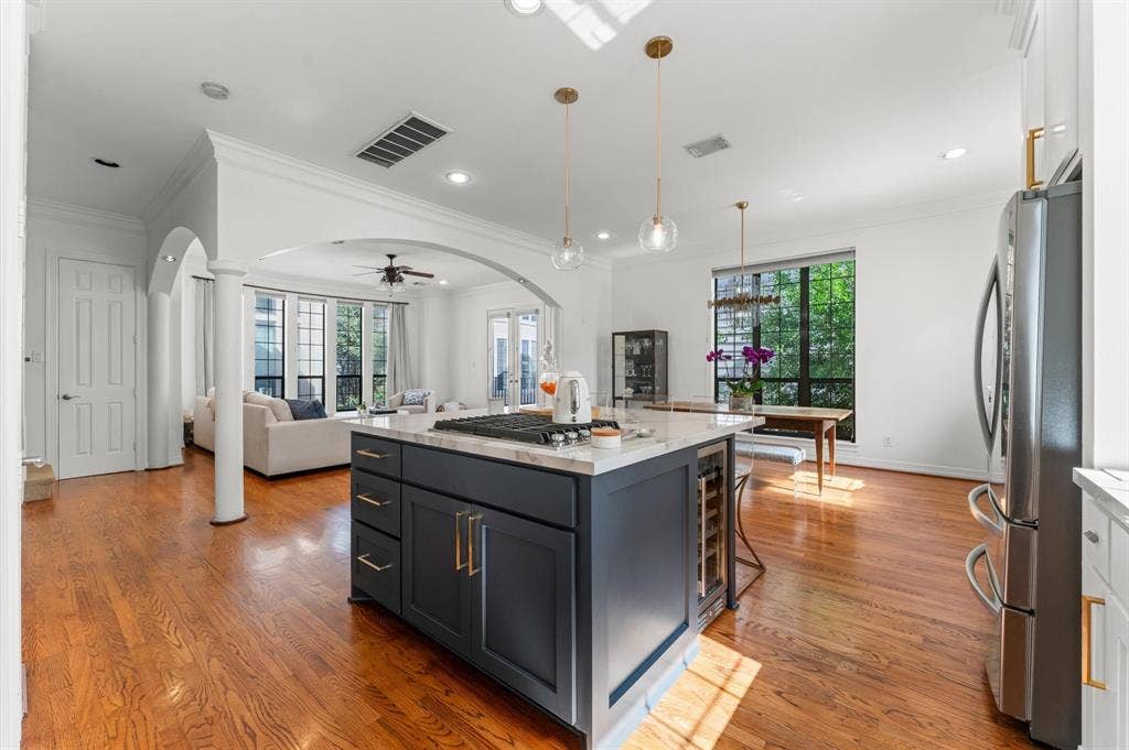 5327 Nolda Street, #B, Houston, TX 77007 5327 Nolda Street, #B, Houston, TX 77007