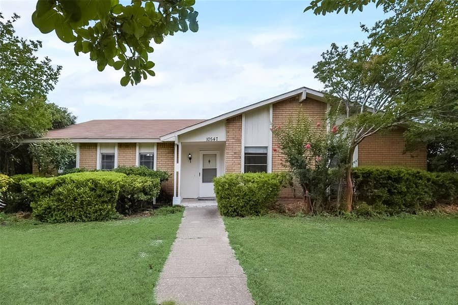 Property photo for 10547 Black Walnut Drive, Dallas, TX