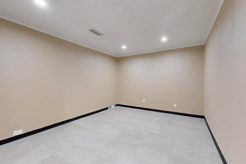 630 Dalworth Street, Grand Prairie, TX 75050 630 Dalworth Street, Grand Prairie, TX 75050