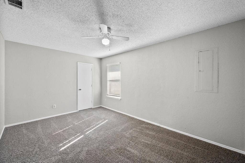606 Kings Way Drive, #C, Mansfield, TX 76063