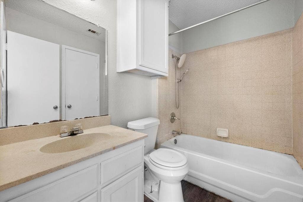 606 Kings Way Drive, #C, Mansfield, TX 76063