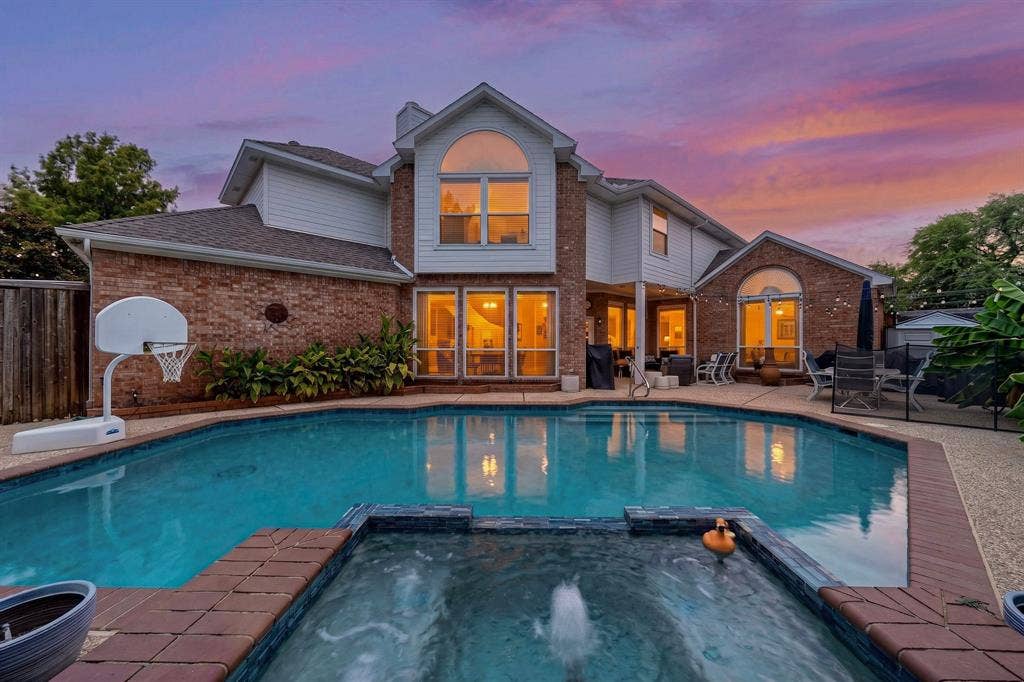 3820 Nash Lane, Plano, TX 75025 3820 Nash Lane, Plano, TX 75025