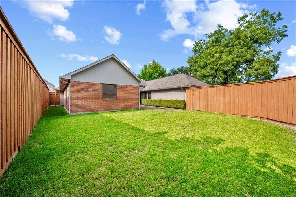 2669 Daffodil Drive, Richardson, TX 75082 Backyard