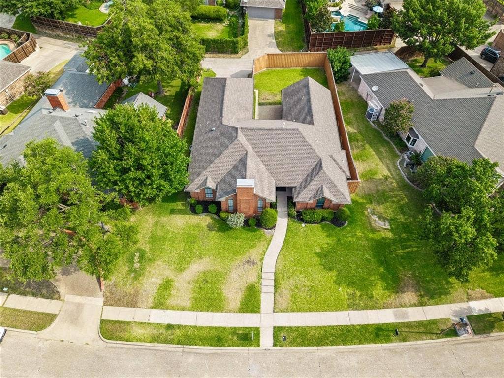 2669 Daffodil Drive, Richardson, TX 75082 2669 Daffodil Drive, Richardson, TX 75082
