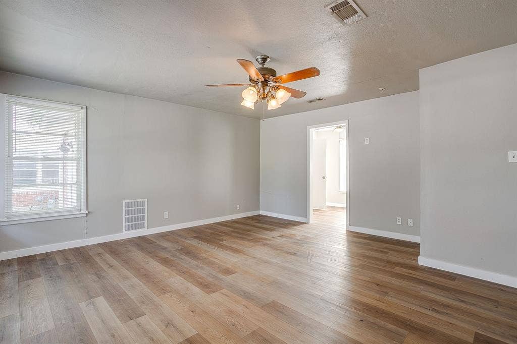 3112 Willow Park Street, Richland Hills, TX 76118 3112 Willow Park Street, Richland Hills, TX 76118
