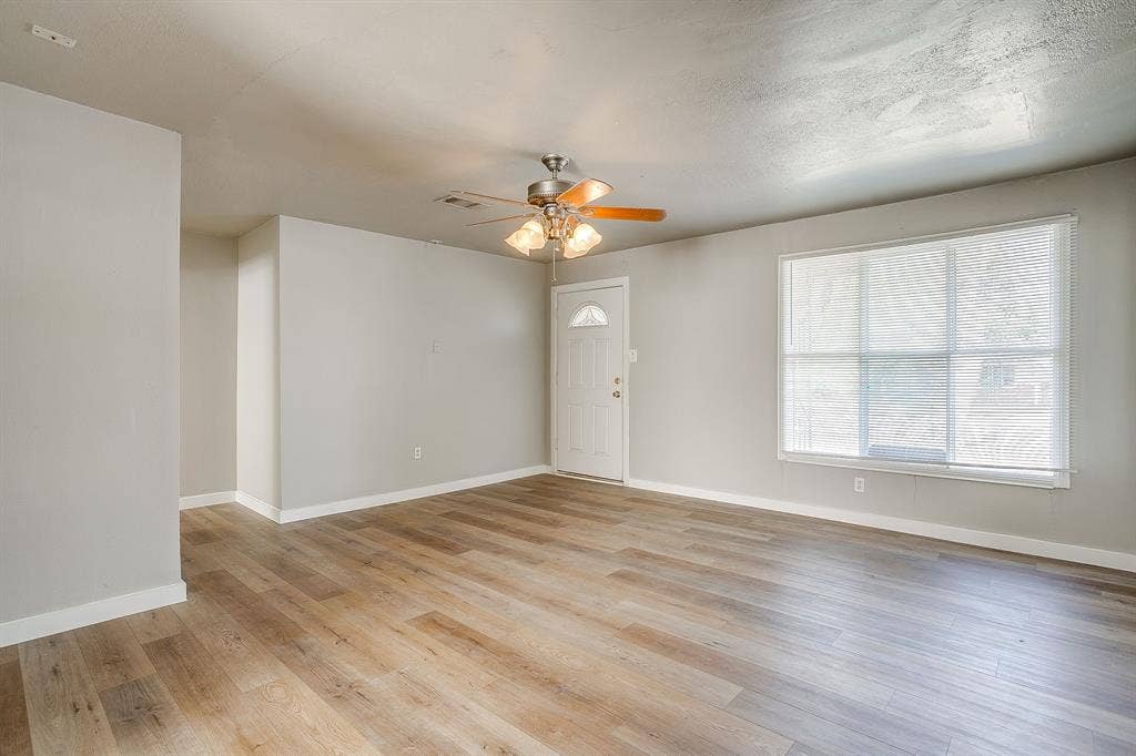 3112 Willow Park Street, Richland Hills, TX 76118 3112 Willow Park Street, Richland Hills, TX 76118