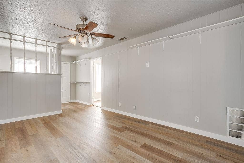 3112 Willow Park Street, Richland Hills, TX 76118 3112 Willow Park Street, Richland Hills, TX 76118