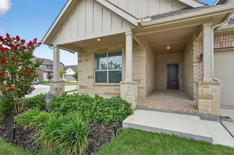 Property photo for 5401 Cypress Point Drive, Denton, TX