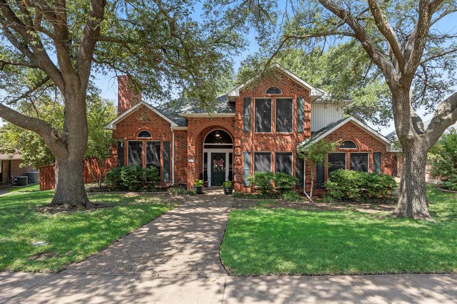 Property photo for 609 Christan Court, Rockwall, TX