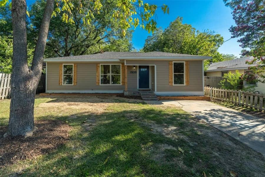 Property photo for 3105 Mitchell Street, Greenville, TX