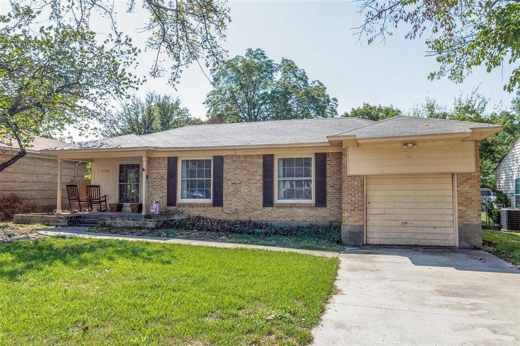 3732 Seguin Drive, Dallas, TX 75220 3732 Seguin Drive, Dallas, TX 75220