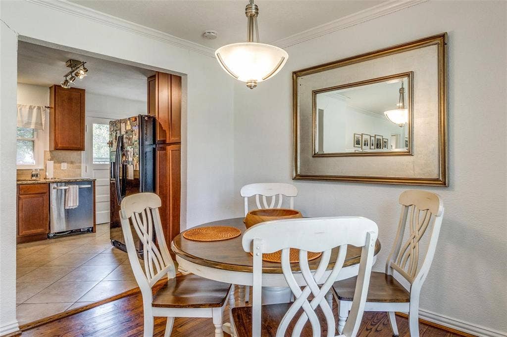 3732 Seguin Drive, Dallas, TX 75220 3732 Seguin Drive, Dallas, TX 75220