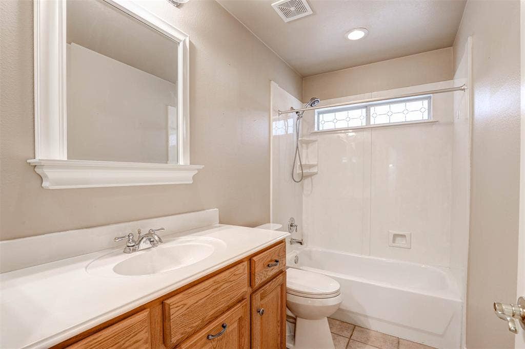 10208 Soriano Street, Denton, TX 76207 10208 Soriano Street, Denton, TX 76207